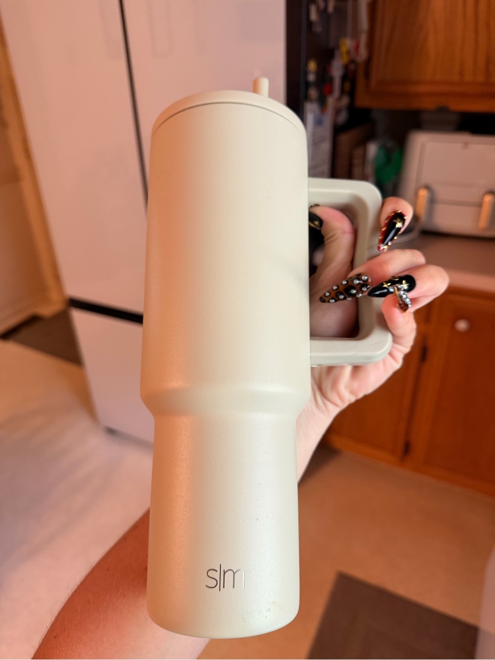 Simple Modern Cream Travel Tumbler with Handle - Insulated